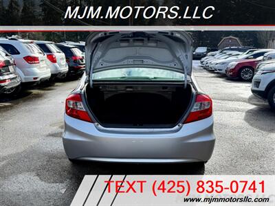 2012 Honda Civic LX   - Photo 11 - Lynnwood, WA 98036