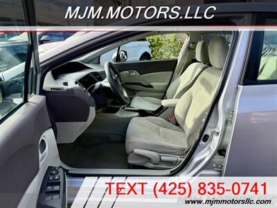 2012 Honda Civic LX   - Photo 9 - Lynnwood, WA 98036