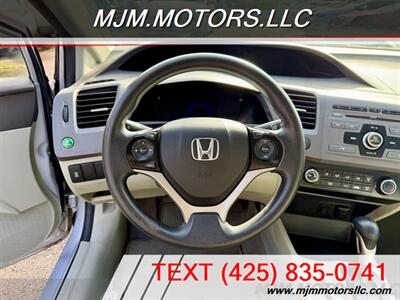 2012 Honda Civic LX   - Photo 17 - Lynnwood, WA 98036