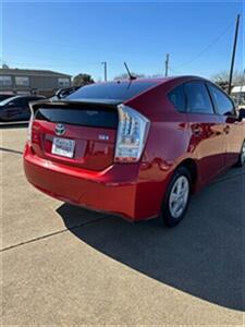 2011 Toyota Prius Three   - Photo 8 - Alvarado, TX 76009