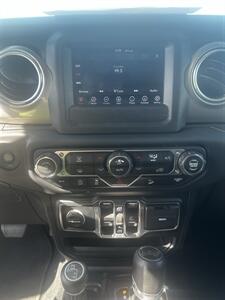 2019 Jeep Wrangler Sahara   - Photo 10 - Alvarado, TX 76009