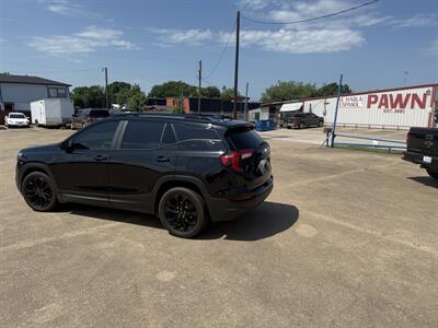 2022 GMC Terrain SLE   - Photo 15 - Alvarado, TX 76009