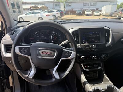 2022 GMC Terrain SLE   - Photo 12 - Alvarado, TX 76009