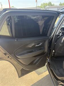 2022 GMC Terrain SLE   - Photo 17 - Alvarado, TX 76009