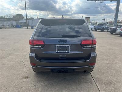 2017 Jeep Grand Cherokee Laredo   - Photo 5 - Alvarado, TX 76009