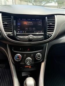 2020 Chevrolet Trax LT - Photo 11 - Alvarado, TX 76009