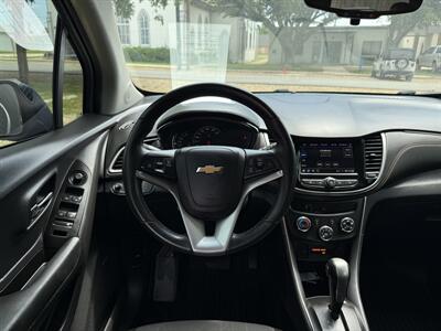 2020 Chevrolet Trax LT - Photo 12 - Alvarado, TX 76009