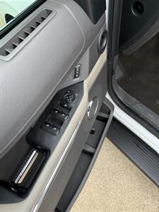 2020 Ford Expedition XLT - Photo 14 - Alvarado, TX 76009