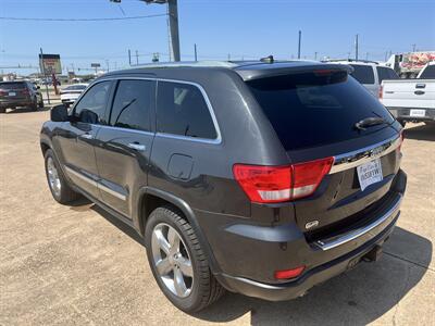 2011 Jeep Grand Cherokee Overland   - Photo 8 - Alvarado, TX 76009