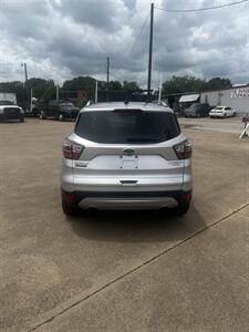 2017 Ford Escape Titanium   - Photo 6 - Alvarado, TX 76009