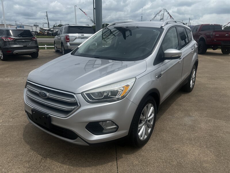 2017 Ford Escape Titanium   - Photo 1 - Alvarado, TX 76009
