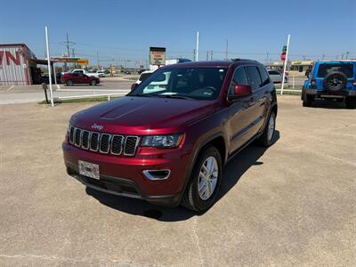 2017 Jeep Grand Cherokee Laredo   - Photo 1 - Alvarado, TX 76009