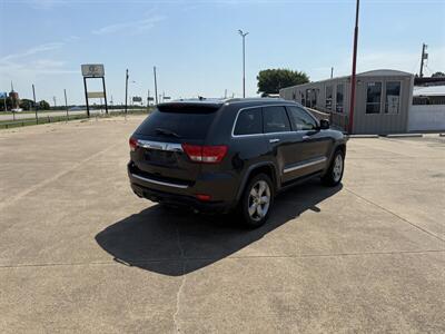 2011 Jeep Grand Cherokee Overland   - Photo 4 - Alvarado, TX 76009