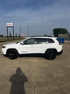 2019 Jeep Cherokee Altitude   - Photo 8 - Alvarado, TX 76009