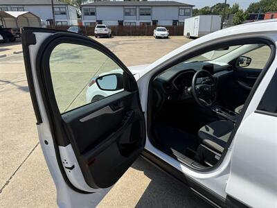 2022 Ford Escape SE   - Photo 12 - Alvarado, TX 76009