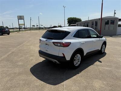 2022 Ford Escape SE   - Photo 5 - Alvarado, TX 76009
