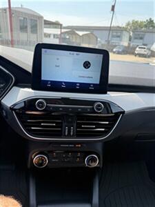 2022 Ford Escape SE   - Photo 11 - Alvarado, TX 76009