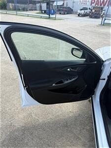 2022 Chevrolet Malibu LS   - Photo 24 - Alvarado, TX 76009