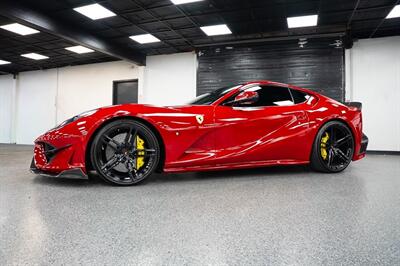 2019 Ferrari 812 Superfast   - Photo 50 - Sacramento, CA 95825