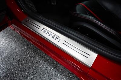2019 Ferrari 812 Superfast   - Photo 20 - Sacramento, CA 95825
