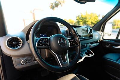 2021 Mercedes-Benz AMG G 63   - Photo 12 - Sacramento, CA 95825