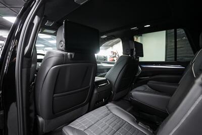 2025 Cadillac Escalade-V   - Photo 9 - Sacramento, CA 95825