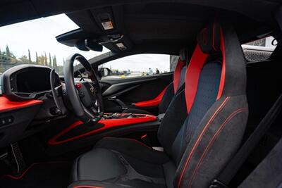2024 Lamborghini Revuelto   - Photo 19 - Sacramento, CA 95825