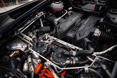 2024 Lamborghini Revuelto   - Photo 23 - Sacramento, CA 95825