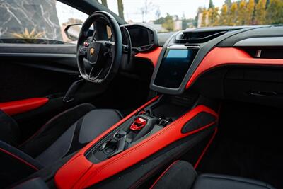 2024 Lamborghini Revuelto   - Photo 12 - Sacramento, CA 95825