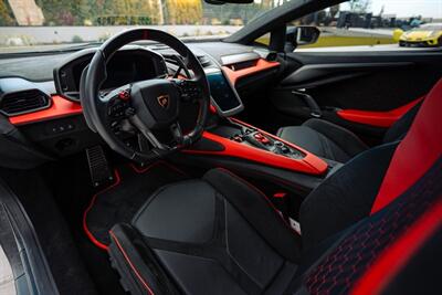 2024 Lamborghini Revuelto   - Photo 20 - Sacramento, CA 95825