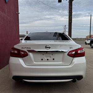 2017 Nissan Altima 2.5   - Photo 4 - Tulsa, OK 74115