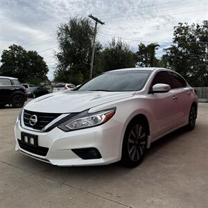 2017 Nissan Altima 2.5   - Photo 3 - Tulsa, OK 74115