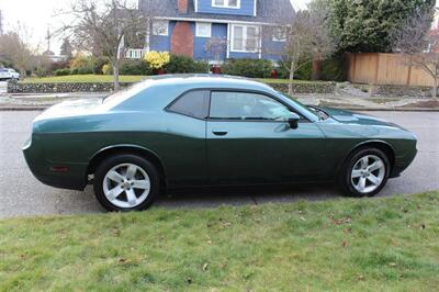 2012 Dodge Challenger SXT   - Photo 4 - Seattle, WA 98103