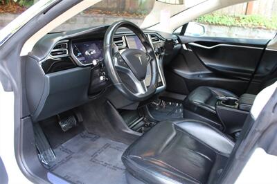 2015 Tesla Model S 85D   - Photo 10 - Seattle, WA 98103