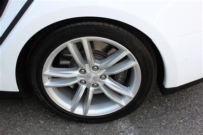 2015 Tesla Model S 85D   - Photo 18 - Seattle, WA 98103