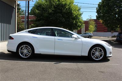 2015 Tesla Model S 85D   - Photo 4 - Seattle, WA 98103