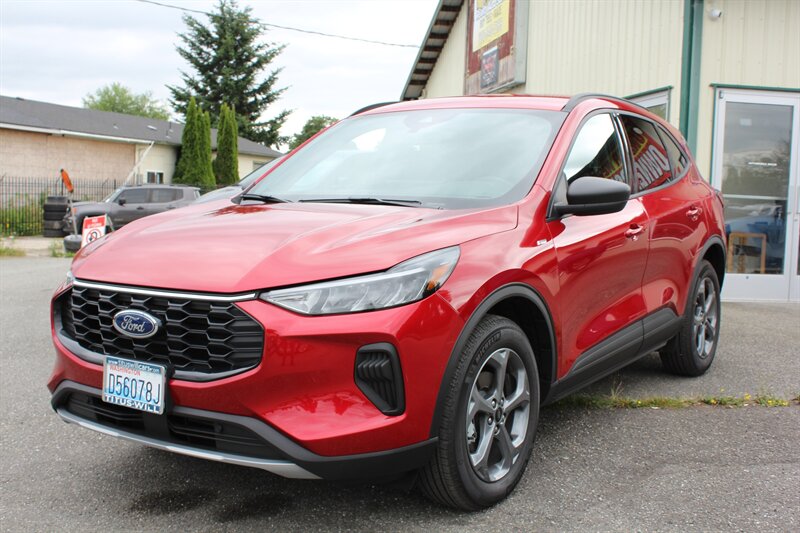2025 Ford Escape ST-Line   - Photo 1 - Mt.Vernon, WA 98273