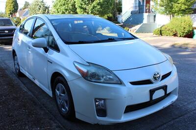 2010 Toyota Prius III   - Photo 3 - Seattle, WA 98103