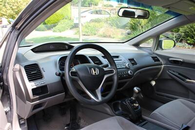 2009 Honda Civic DX-VP   - Photo 10 - Seattle, WA 98103