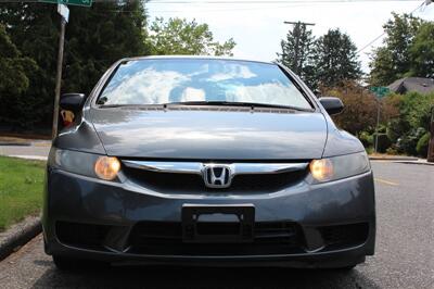 2009 Honda Civic DX-VP   - Photo 2 - Seattle, WA 98103