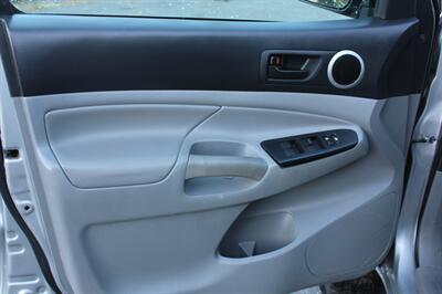 2015 Toyota Tacoma V6 - Photo 11 - Mt.Vernon, WA 98273