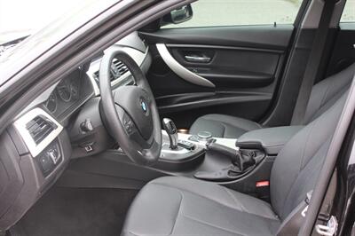 2018 BMW 3 Series 320i xDrive - Photo 10 - Mt.Vernon, WA 98273