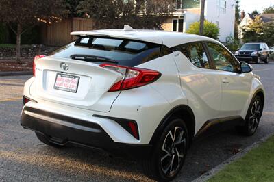 2018 Toyota C-HR XLE   - Photo 5 - Seattle, WA 98103
