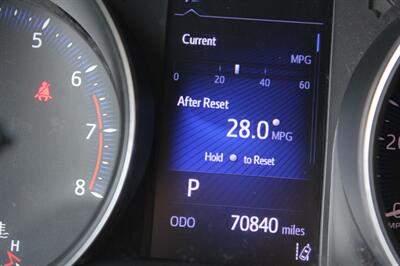 2018 Toyota C-HR XLE   - Photo 16 - Seattle, WA 98103