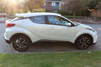 2018 Toyota C-HR XLE   - Photo 4 - Seattle, WA 98103