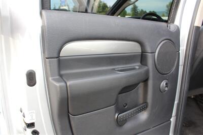 2004 Dodge Ram 2500 SLT - Photo 19 - Mt.Vernon, WA 98273