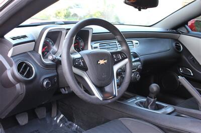 2012 Chevrolet Camaro LS   - Photo 10 - Seattle, WA 98103