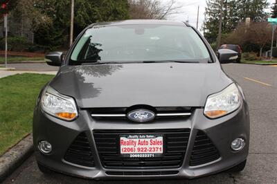 2012 Ford Focus SEL   - Photo 2 - Seattle, WA 98103