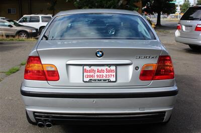 2006 BMW 330i   - Photo 6 - Seattle, WA 98103