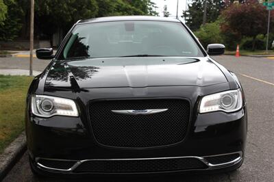 2018 Chrysler 300 Series Touring   - Photo 2 - Seattle, WA 98103